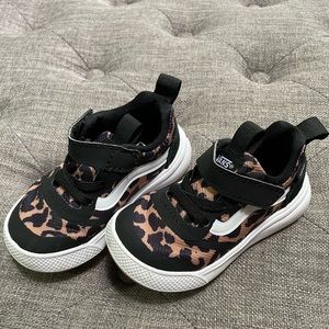 RARE Vans Athletic Ultra Cush Sneakers Baby Toddler Leopard Cheetah Shoes c5.5